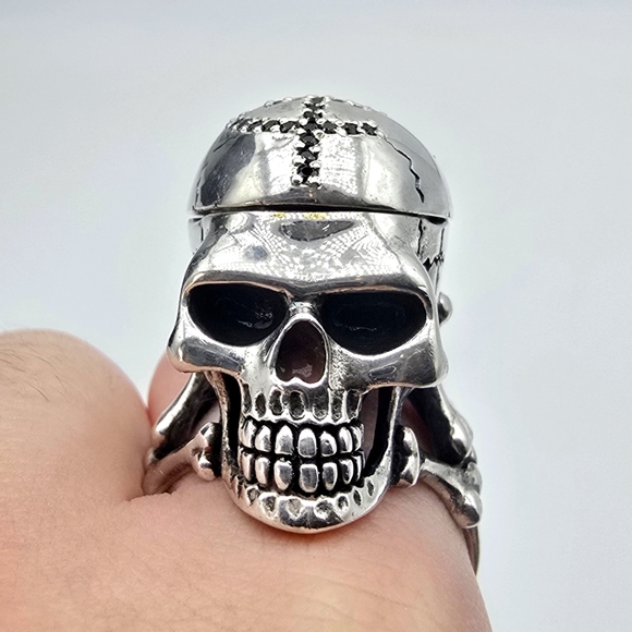 Other - Sterling Silver Skull Ring